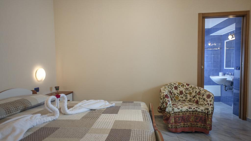 Hotel San Giovanni Polignano a Mare Εξωτερικό φωτογραφία